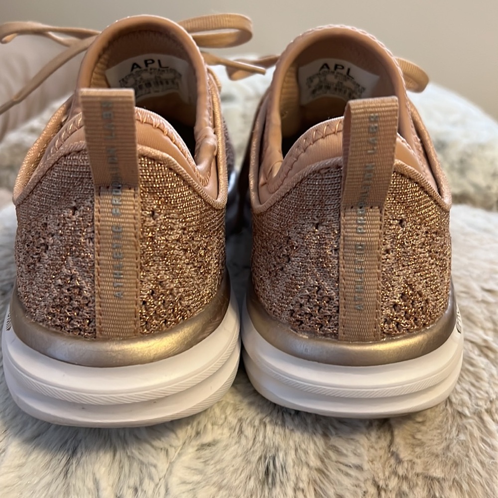 APL Athletic Propulsion Labs Techloom Phantom Sneakers - Picture 6 of 8